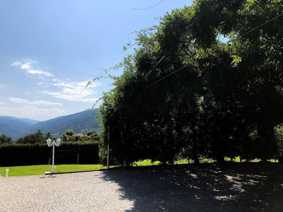Maison Familiale De Caractere Avec Piscine Padronelo Luaran gambar